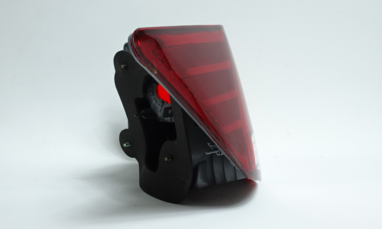 LANTERNA TRASEIRA - Imagem 3