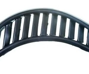 ENTRADA AR LAT FUSCA LE PRETA